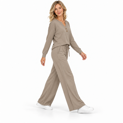 Women's 2 Piece Lounge Sets, Long Sleeve Henley Top and Wide Leg Pants with Pockets, Comfy Fall Sweatsuit Airport Travel Outfits