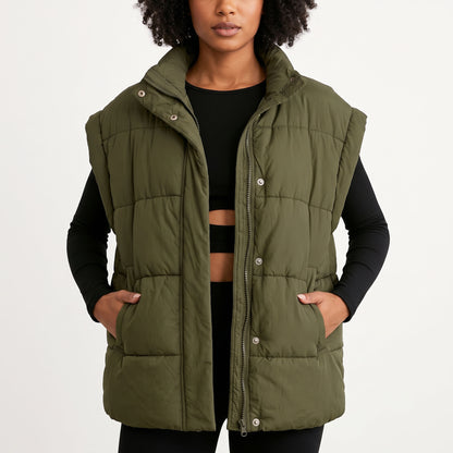 Women's Oversized Puffer Vest, Stand Collar Full Zip Sleeveless Quilted Bubble Jacket with Pockets, Casual Winter Outerwear